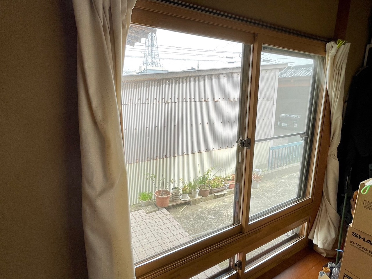 【新潟市の施工実例】YKKAPプラマードU　造作材を使った二重窓リフォームで断熱対策の施工事例