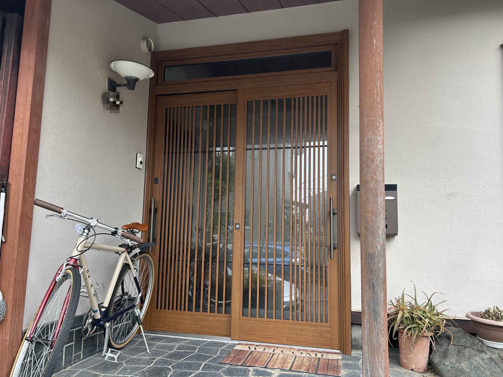 【新潟市の施工実例】YKKAPドアリモ　下枠レールをフラットにする玄関引戸リフォームの施工事例